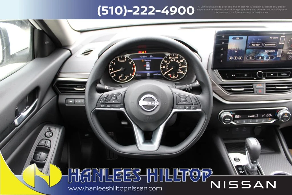 New 2025 White Nissan 2.5 SV image 17