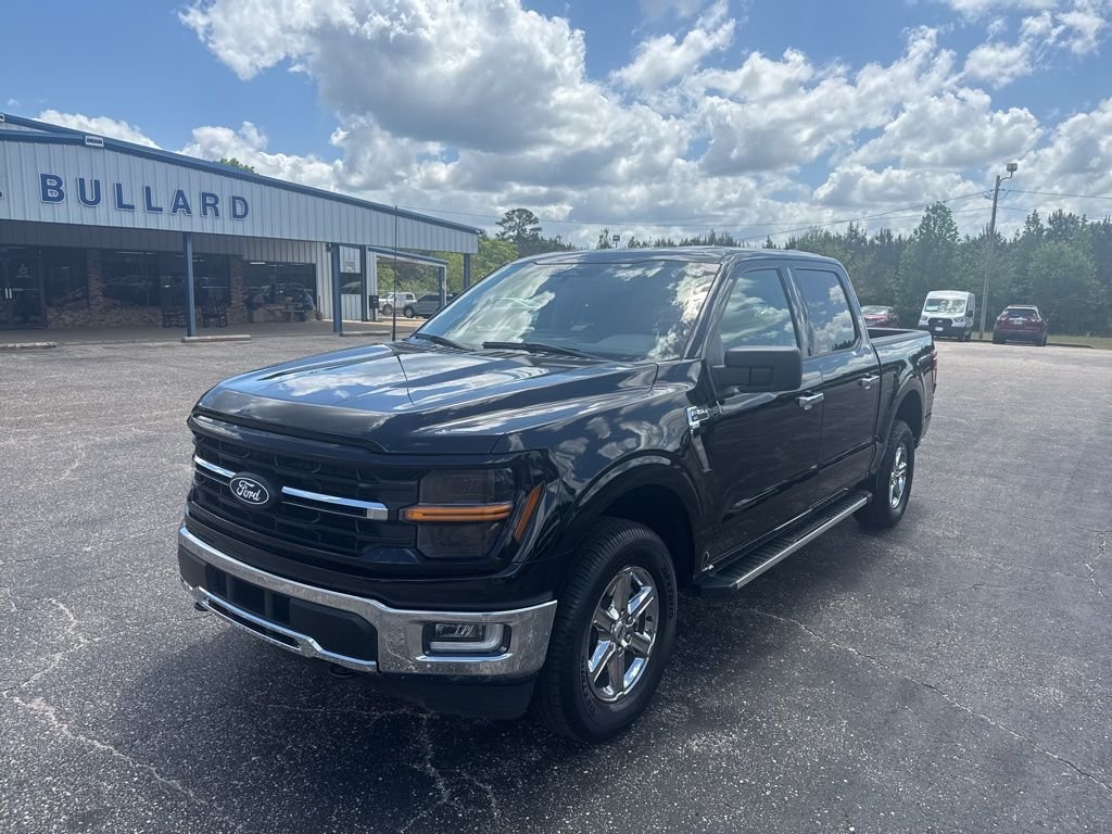 Used 2025 Black Ford XLT image 16