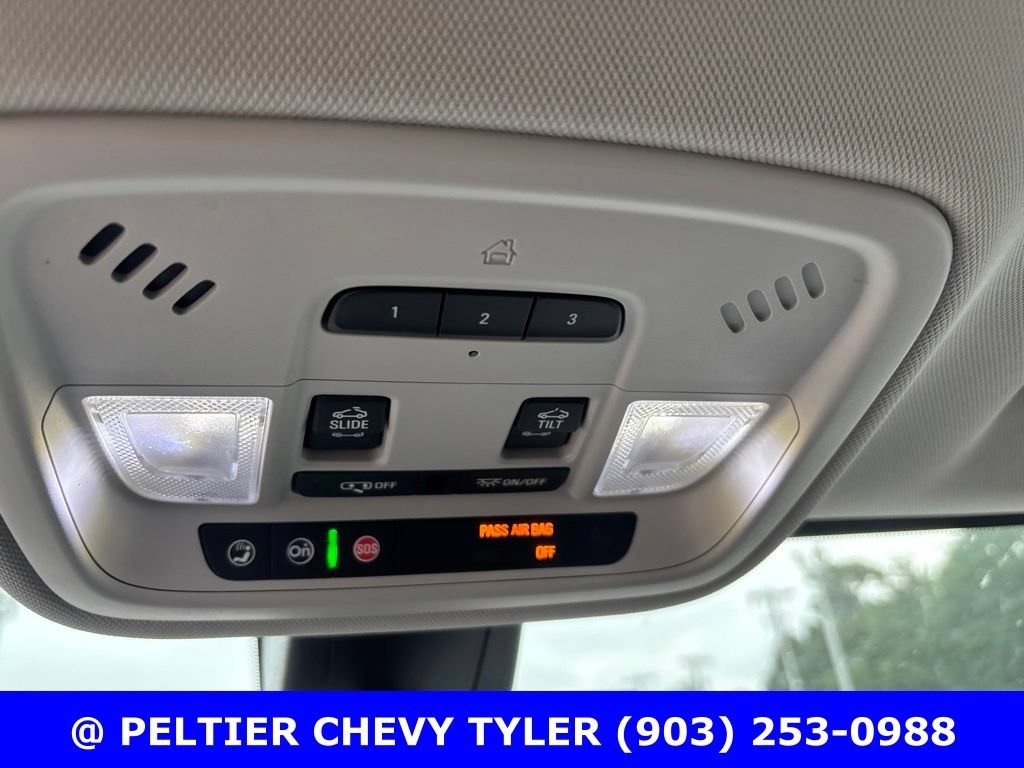 Used 2019 CAJUN RED TINTCOAT Chevrolet Premier image 18