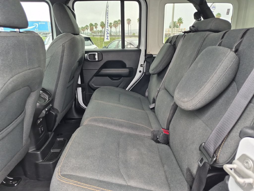 Used 2024 White Jeep Sahara 4xe image 29