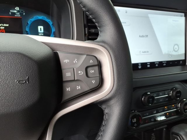 New 2026 Avalanche Gray Ford Badlands image 29