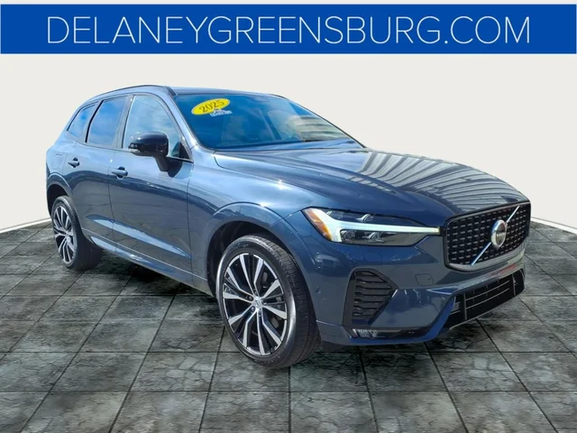 2024 Volvo XC60 B5 Plus Dark Theme