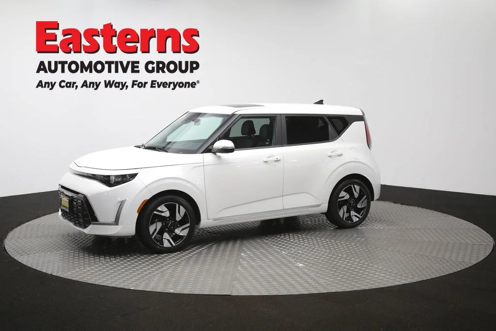 Used 2023 White Kia GT-Line image 57