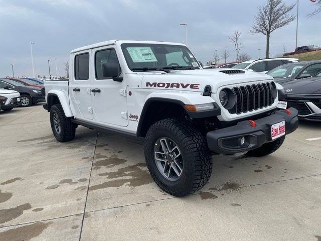 New 2026 Bright White Clearcoat Jeep Mojave image 7