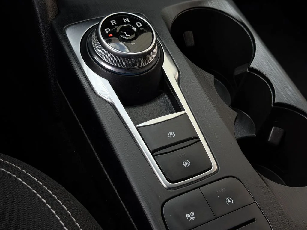 Used 2024 Silver Ford Active image 19