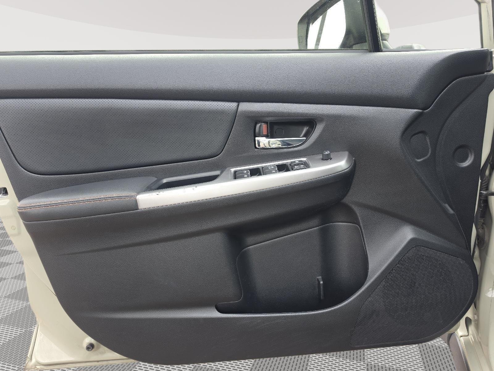 Used 2016 Desert Khaki Subaru Limited image 5