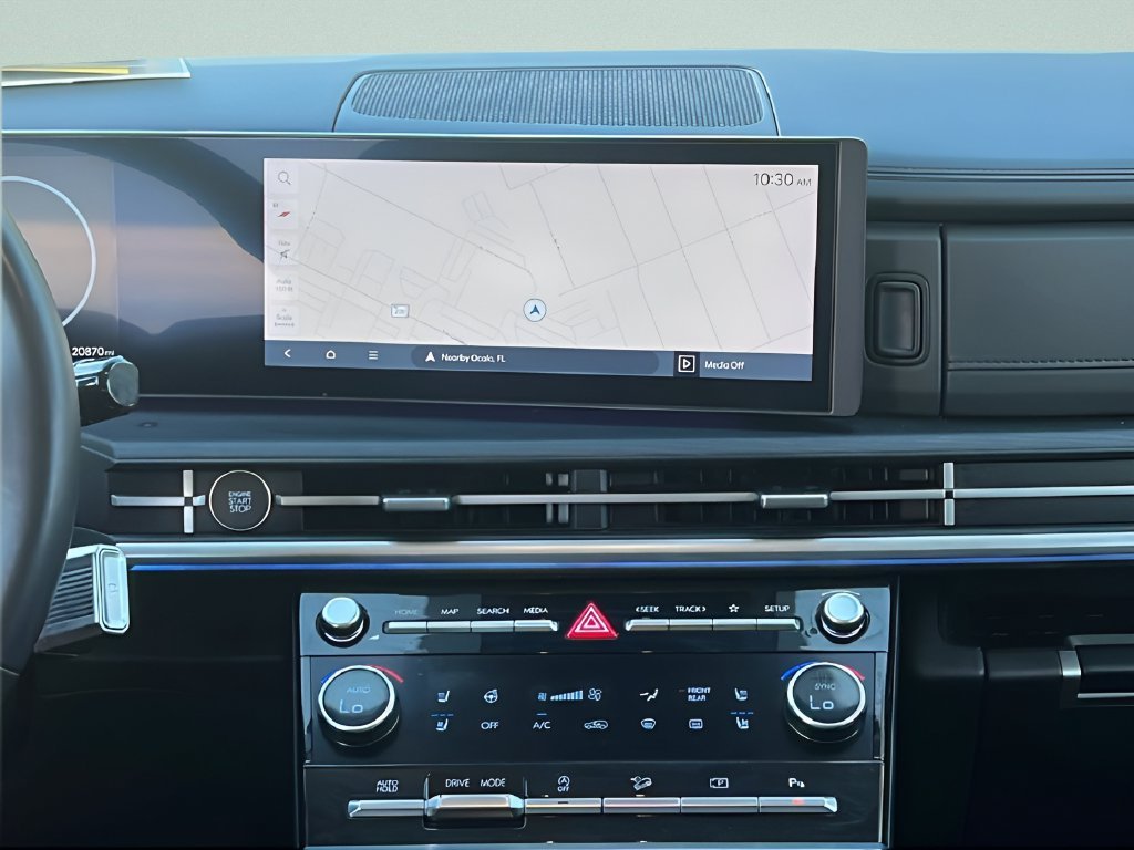 Used 2024  Hyundai Limited image 14