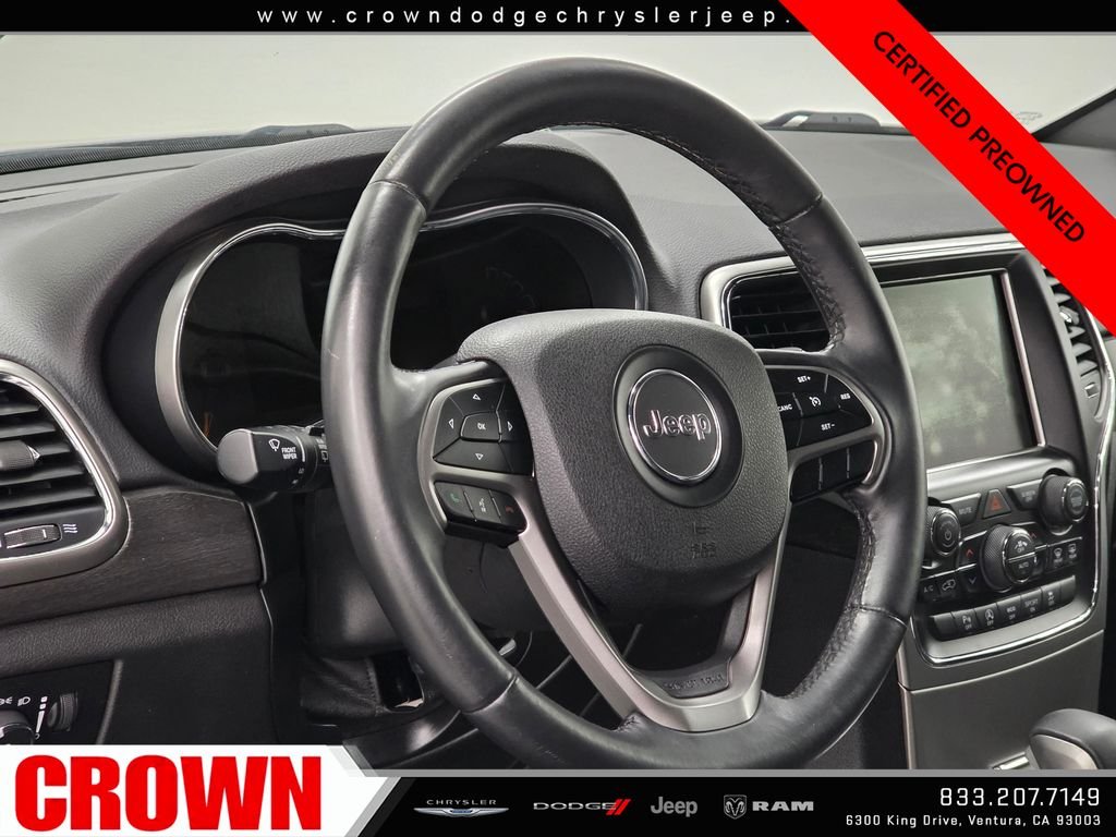 Certified Used 2018 Silver Jeep Laredo E image 24