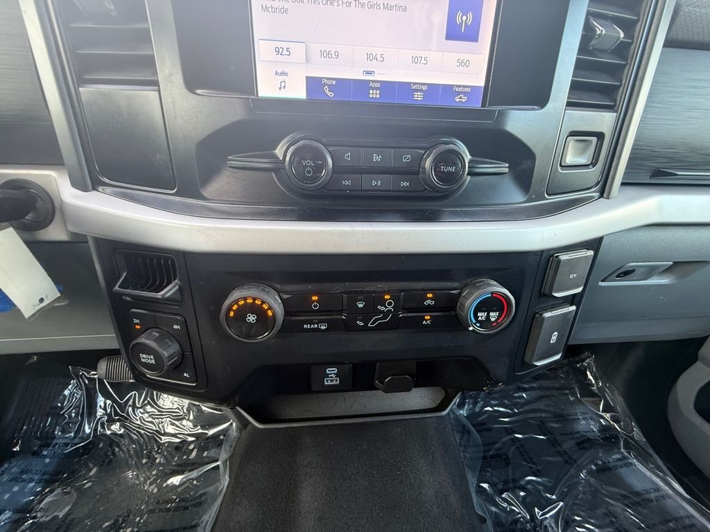 Used 2023 Gray Ford XLT image 24