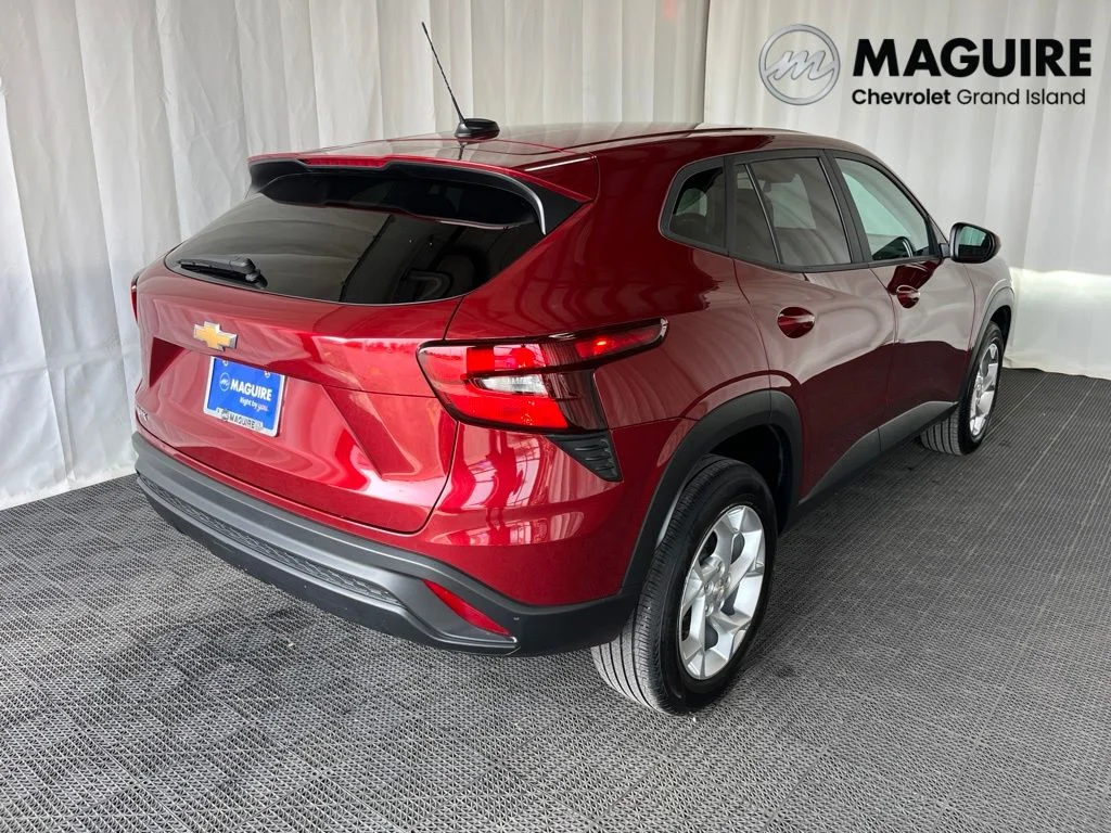 Used 2024 Red Chevrolet LS image 28
