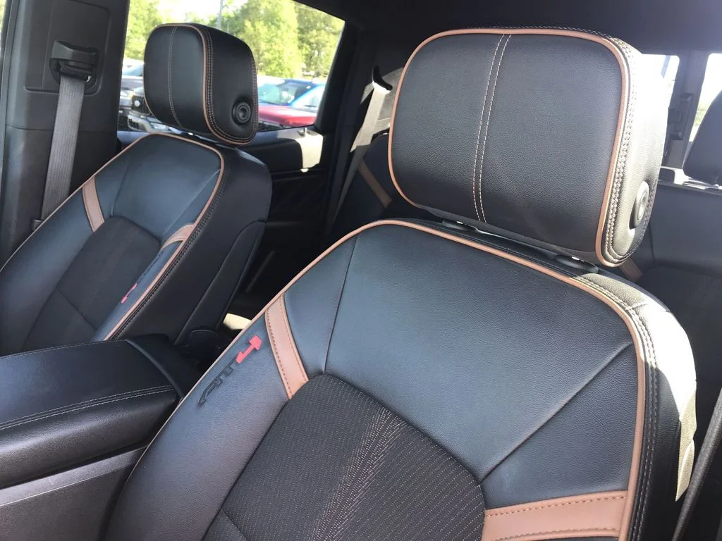Used 2023 Silver GMC AT4 image 11