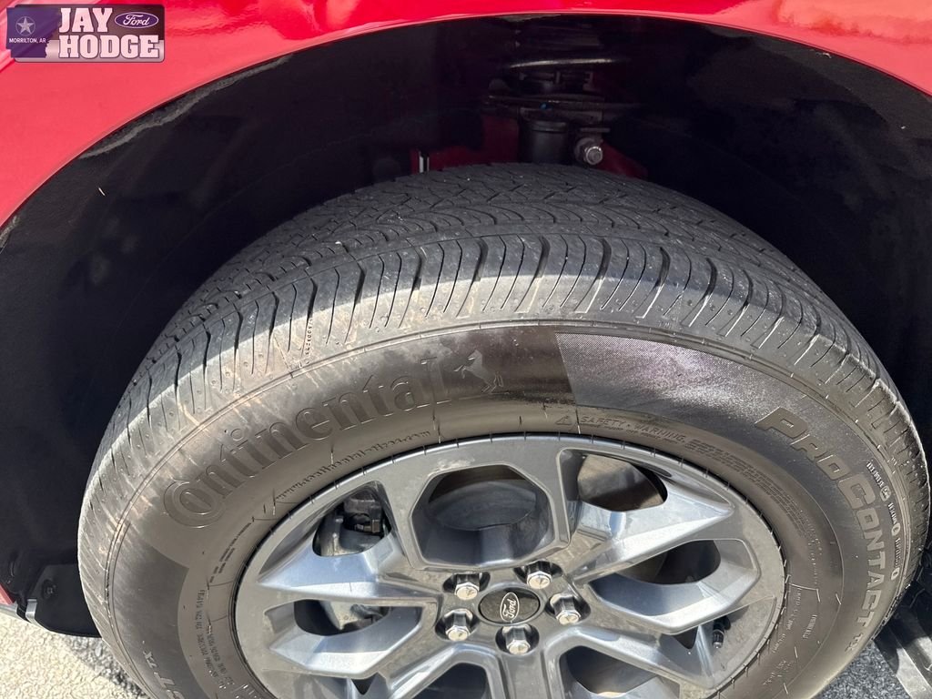 Used 2025 Red Ford XLT image 31