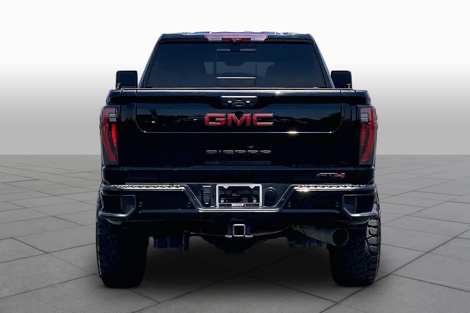 Used 2024 Onyx Black GMC AT4 image 5
