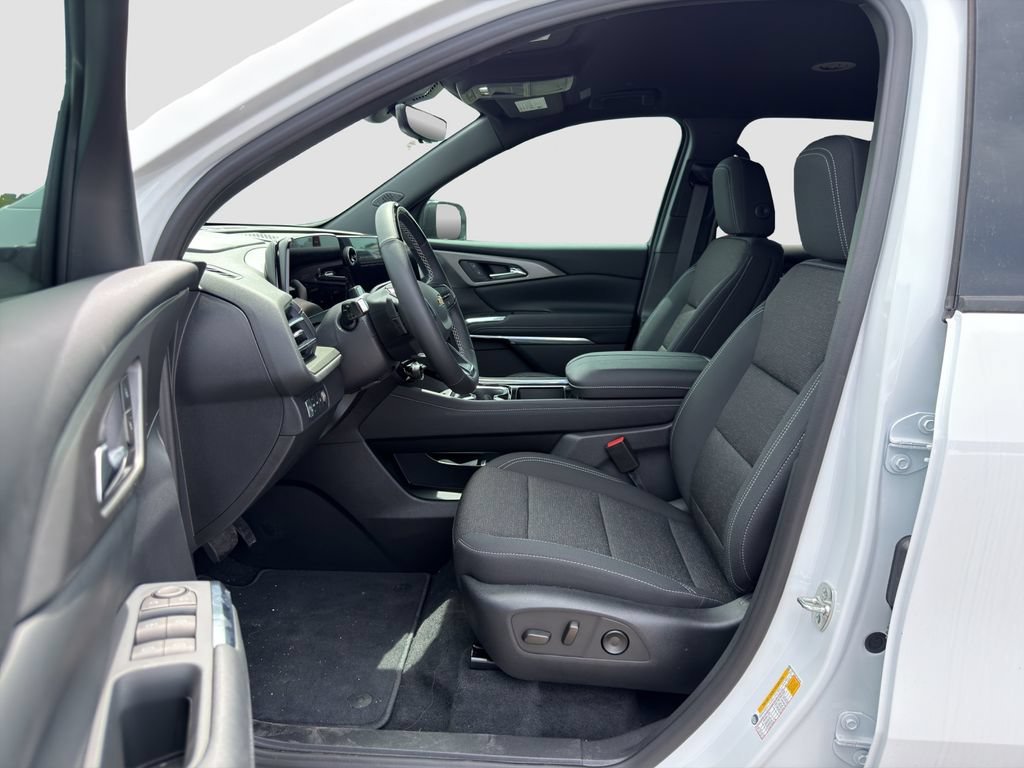 2026 Chevrolet Traverse LT - Photo 21