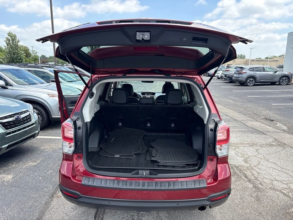 Used 2018 Red Subaru 2.5i Touring image 7