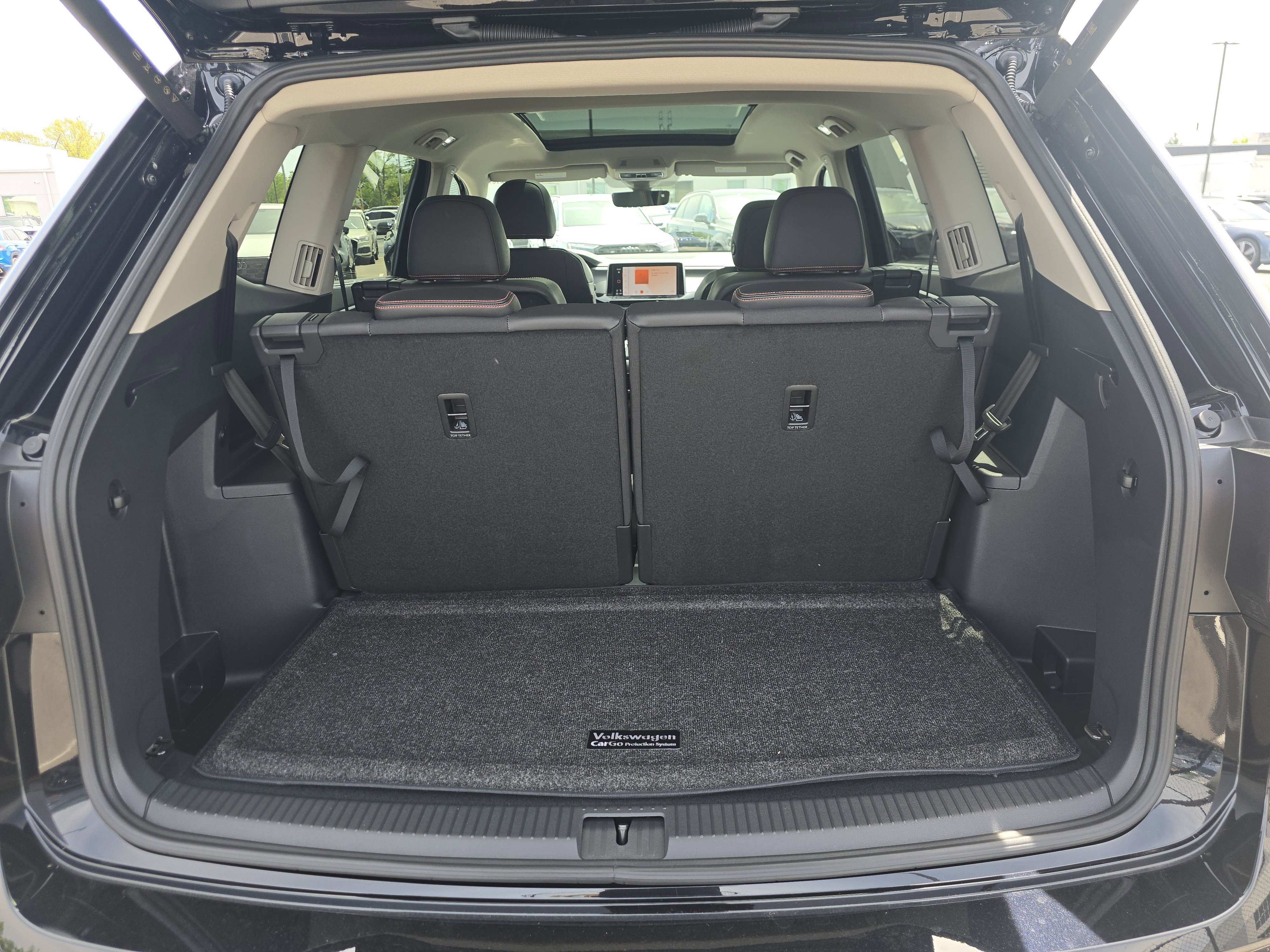 New 2026 Deep Black Pearl Volkswagen 2.0T Peak Edition image 16