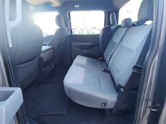 Used 2022  Ford XLT image 13