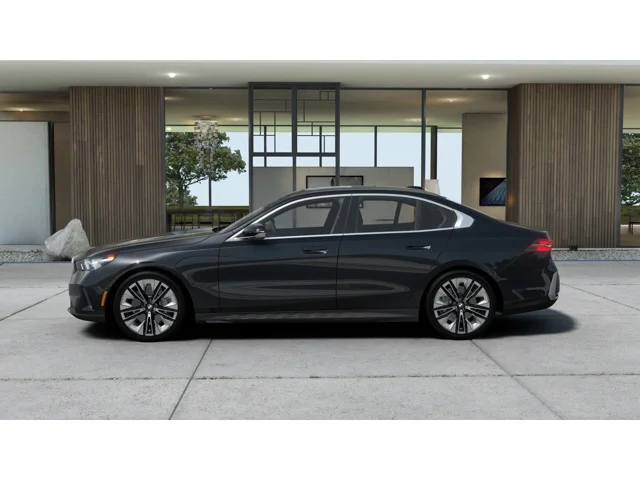 New 2027 Dark Graphite Metallic BMW  image 4