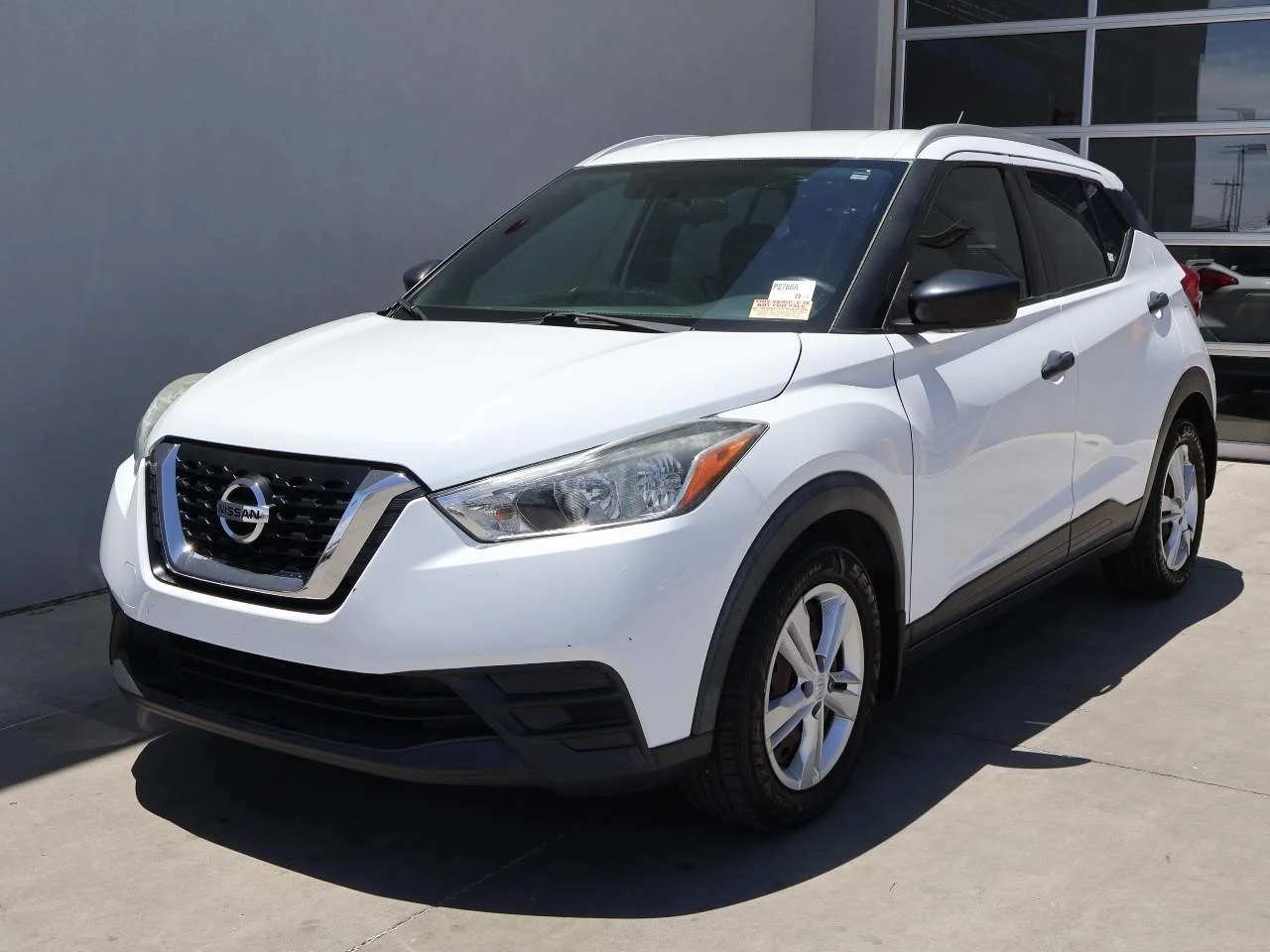 2019 Nissan Kicks 1.6 S's photo