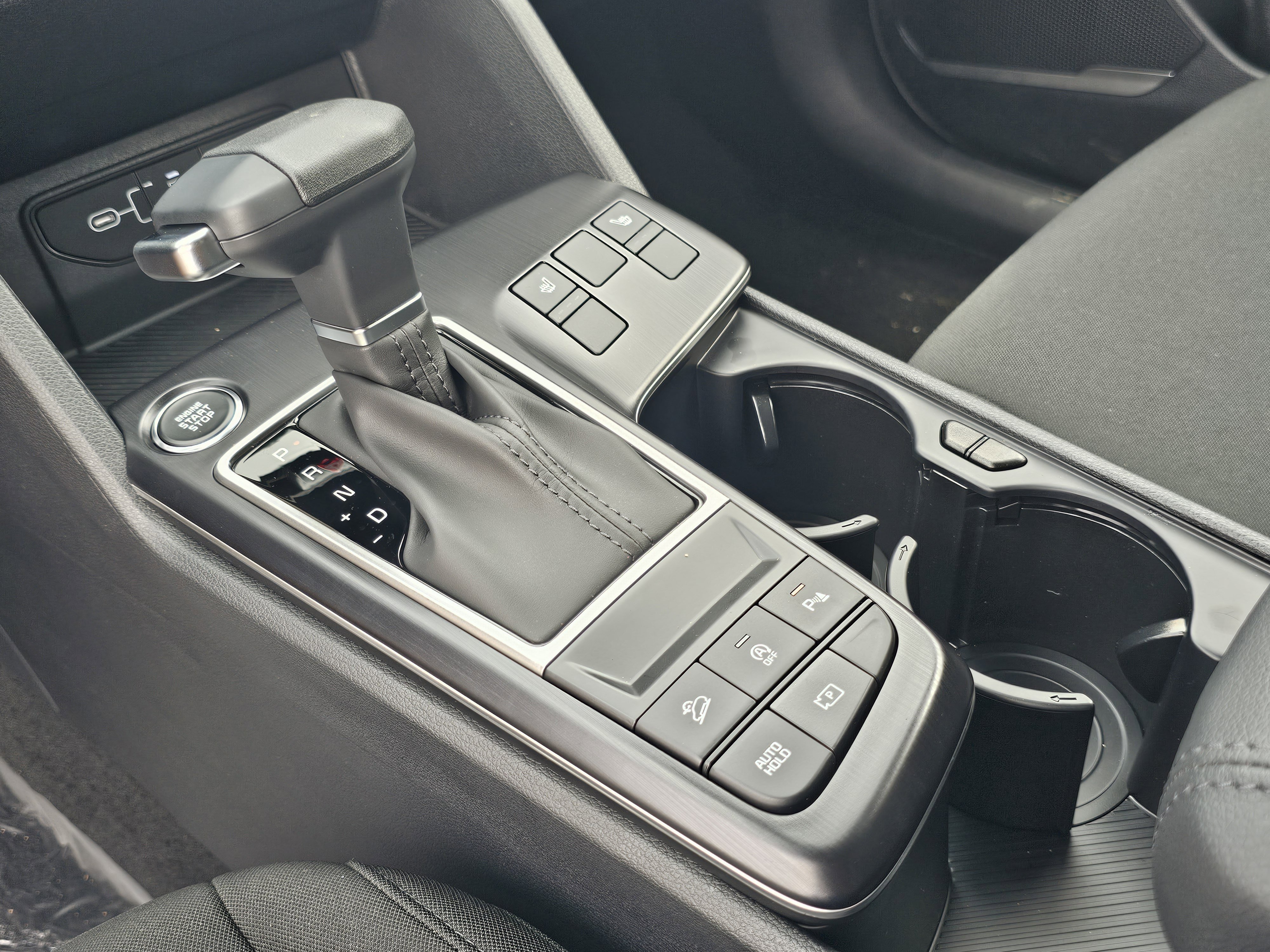 2026 Kia Sportage LX - Photo 18
