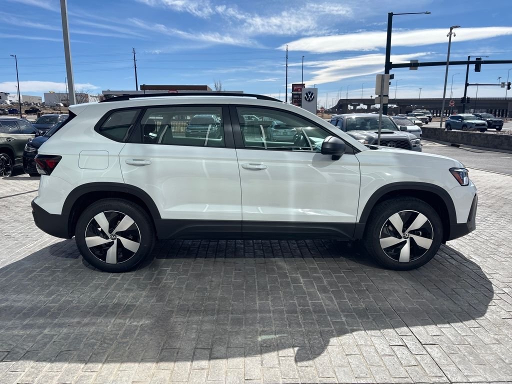 New 2026 Pure White Volkswagen 1.5T S image 6