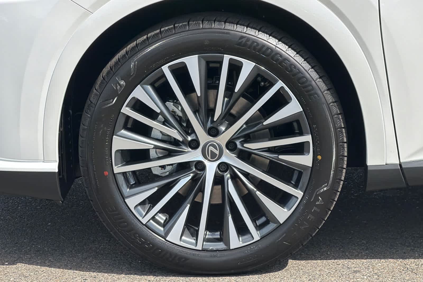 New 2026 Eminent White Pearl Lexus  350 PREMIUM+ image 31