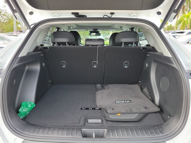 2026 Hyundai Kona Limited - Photo 6