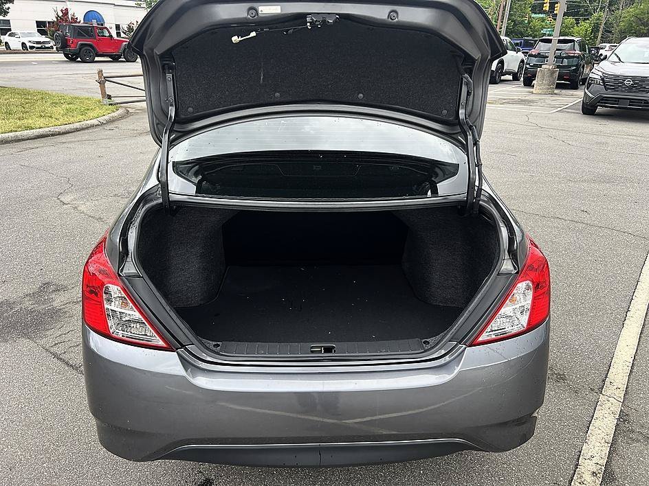 Used 2018 Gun Metallic Nissan S Plus image 15