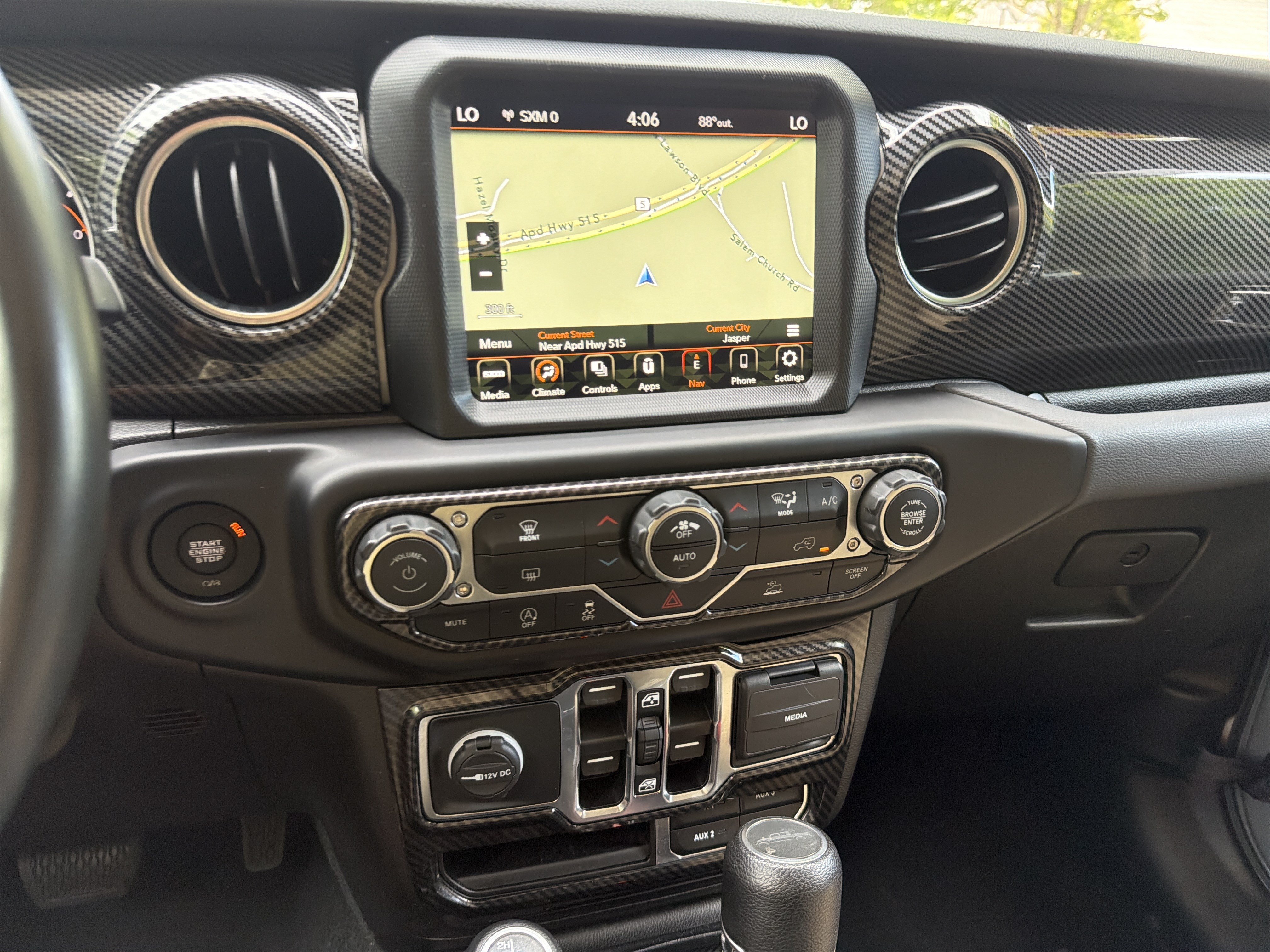 Used 2022 Sting-Gray Clearcoat Jeep Overland image 26