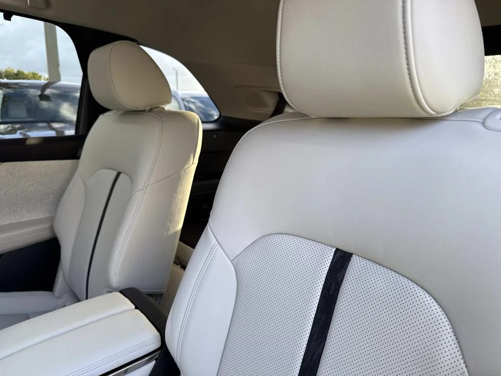 2026 Mazda CX-90 Premium Plus Package - Photo 17