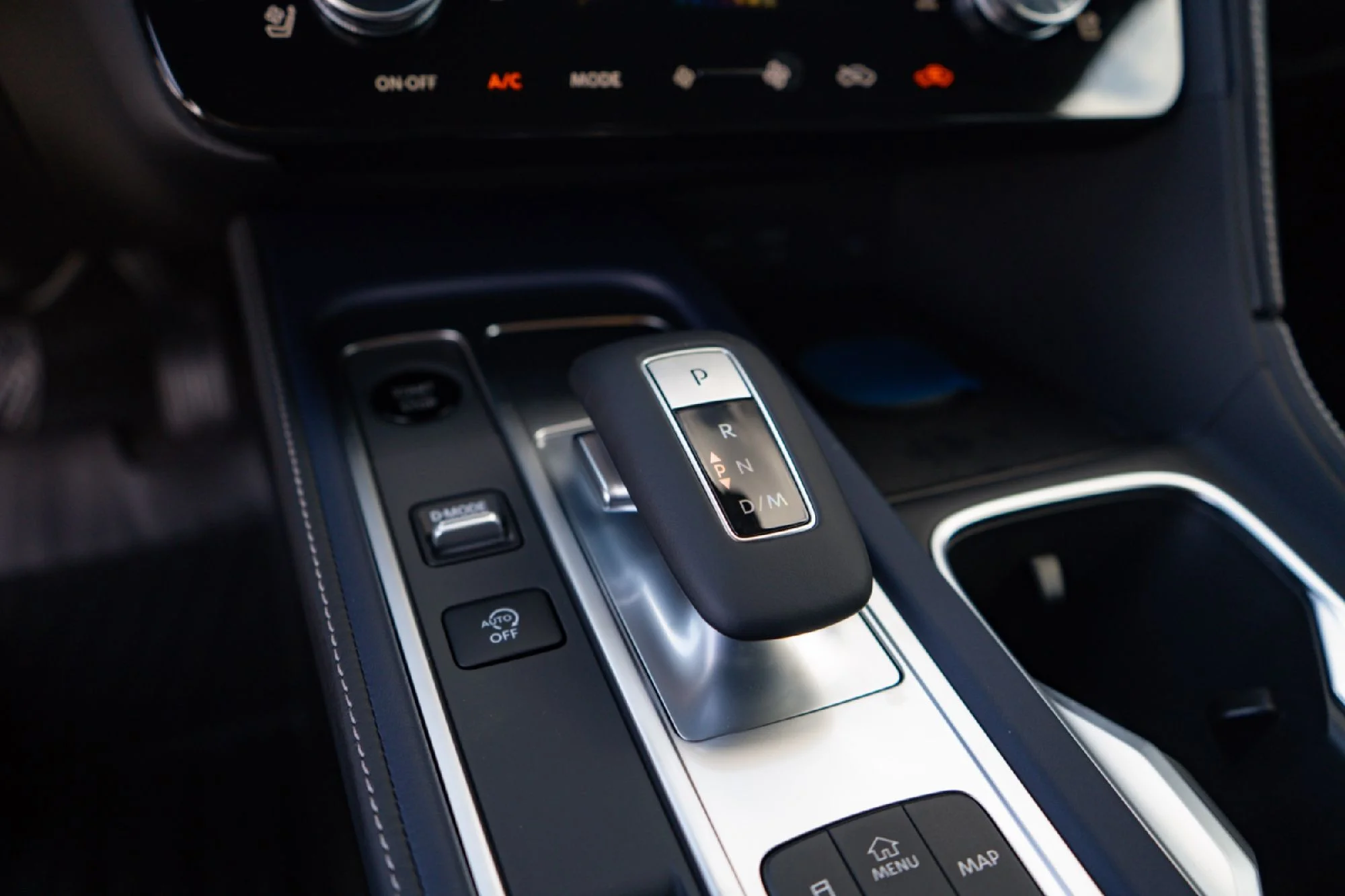 New 2027 MINERAL BLACK INFINITI Sport AWD image 16