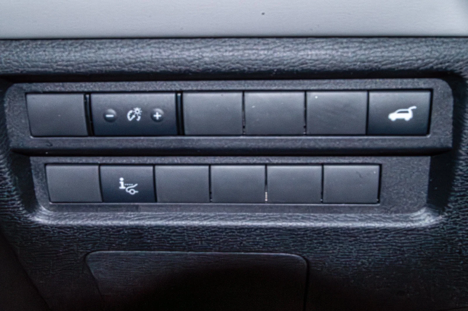 2025 Mitsubishi Outlander SEL Platinum Edition - Photo 22