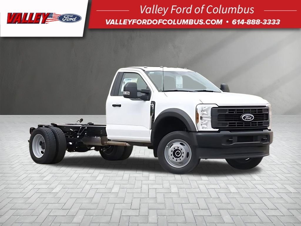 2025 Ford F-550 Super Duty Chassis Cab