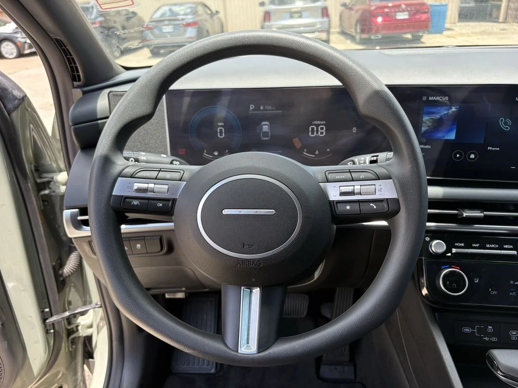 Used 2025 Sage Gray Hyundai SEL image 15