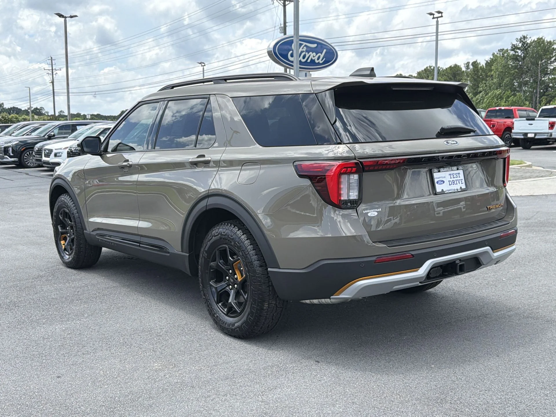 New 2026 Marsh Gray Ford Tremor® image 28