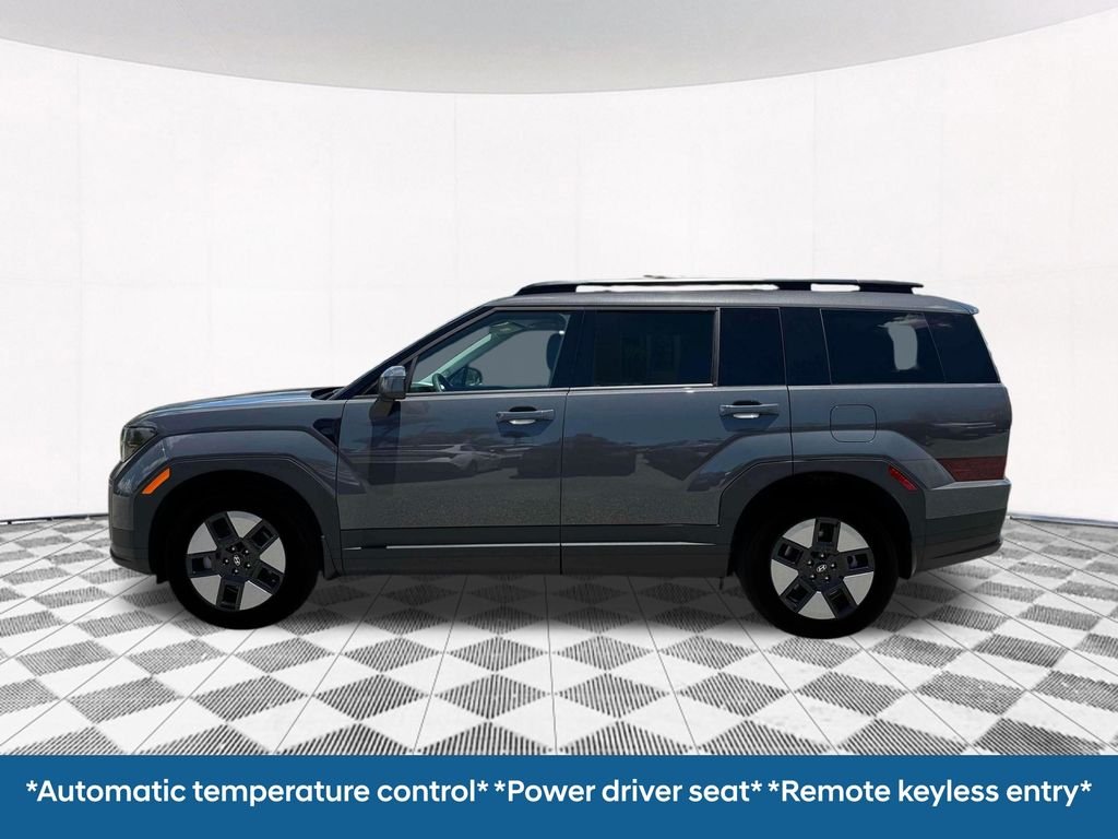 New 2026 Gray Hyundai SEL image 4