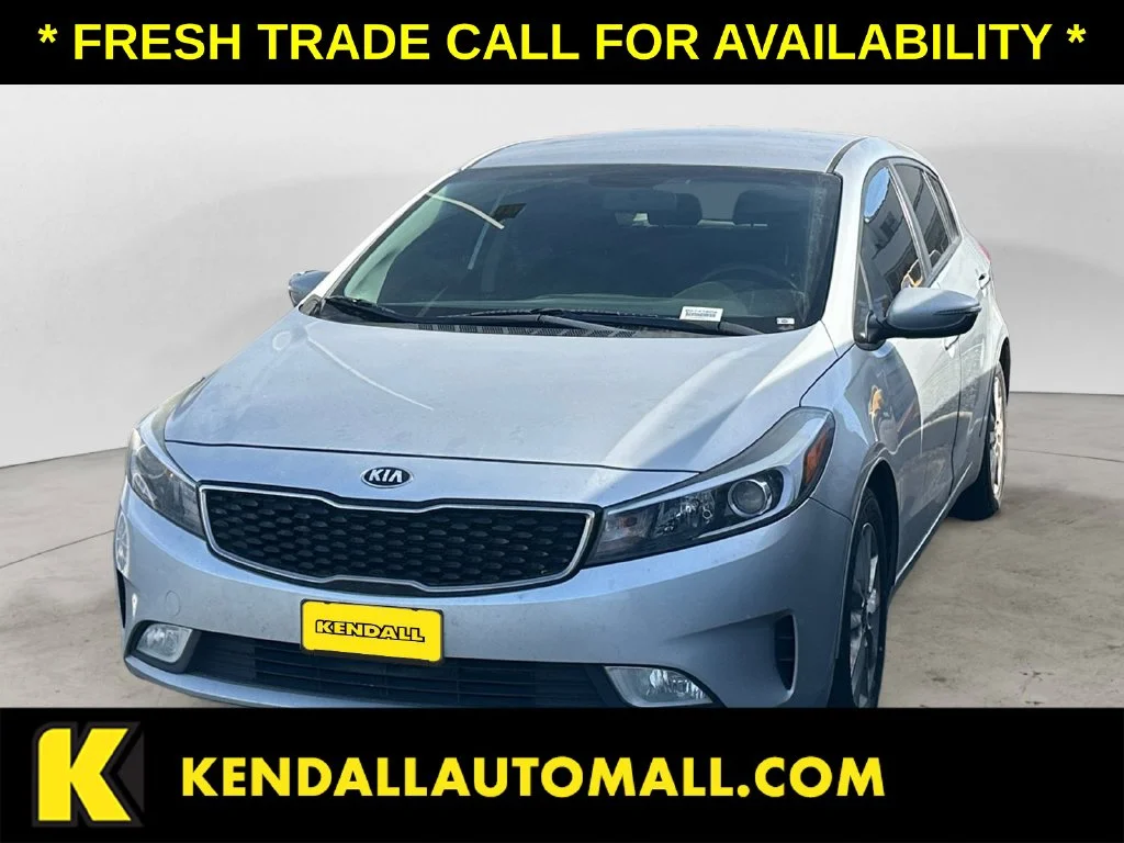 Used 2017 Silver Kia LX image 1