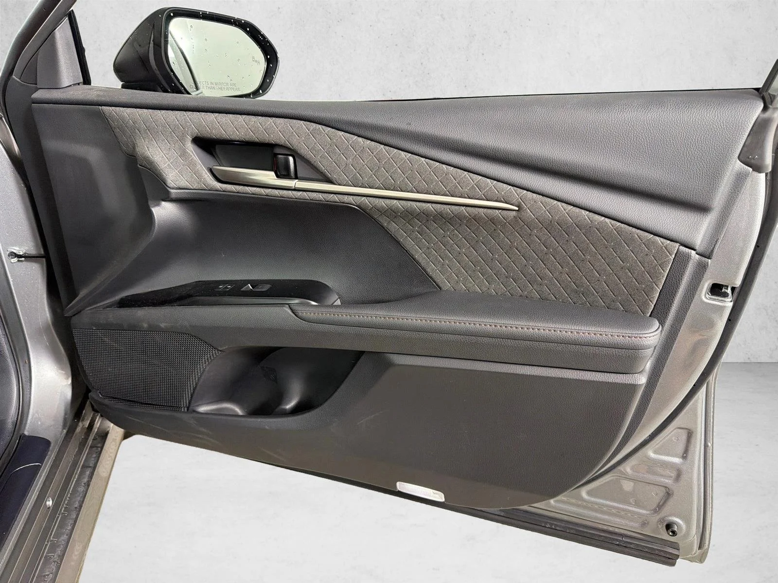 Used 2025 Silver Toyota LE image 15