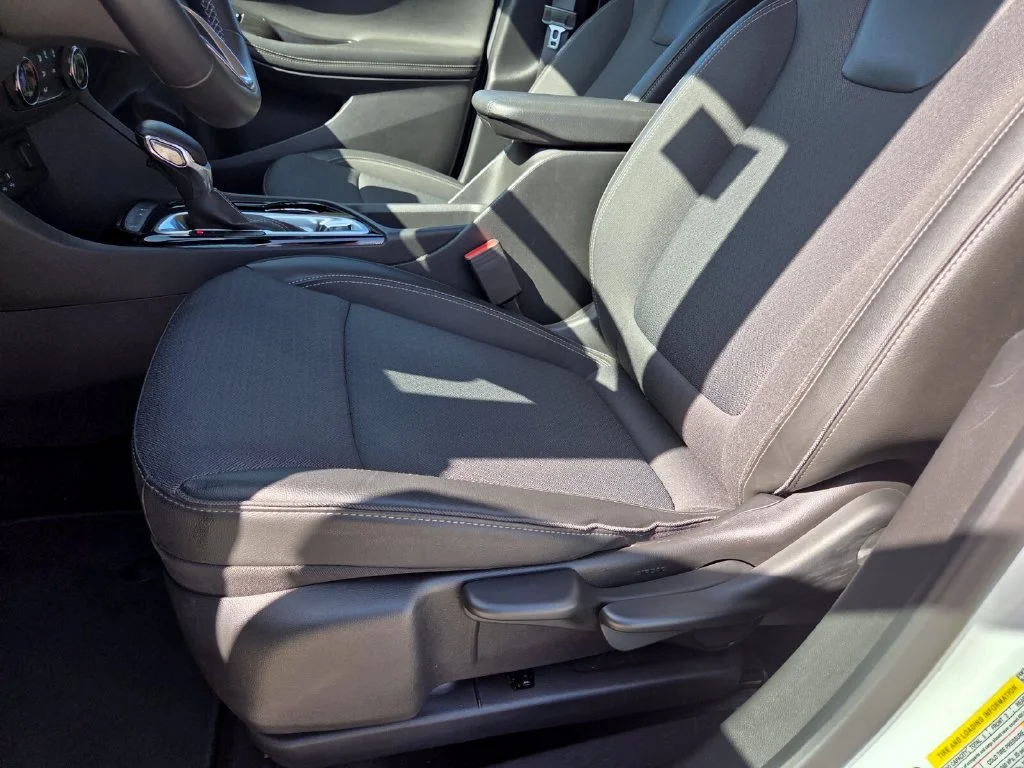 Used 2025 White Buick Preferred image 10