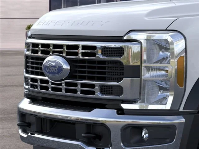 New 2026 White Ford XL image 17
