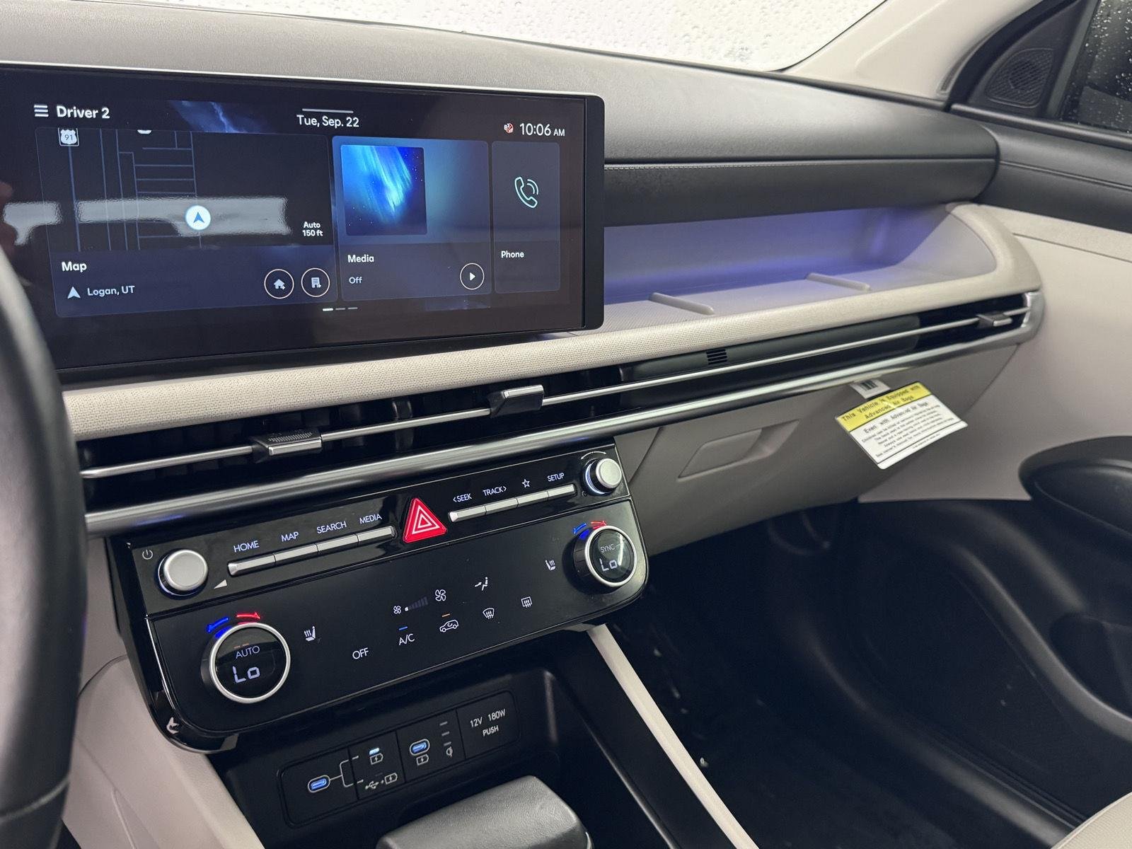 Used 2025 Serenity White Pearl Hyundai SEL Convenience image 27