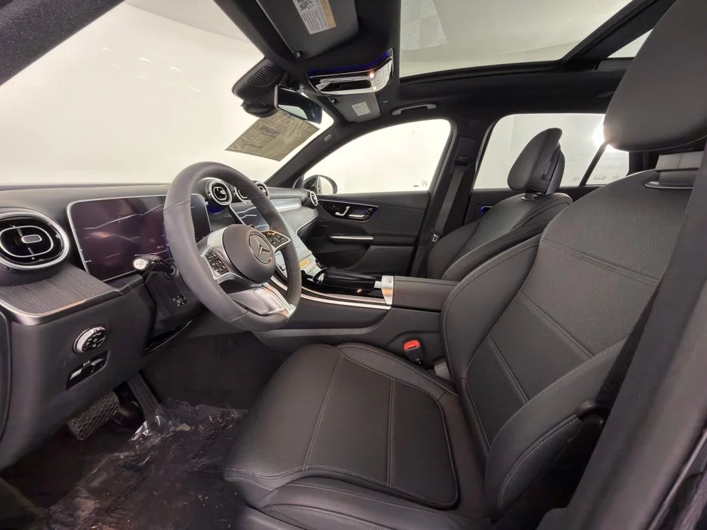 Certified Used 2026 Black Mercedes-Benz GLC 300 image 14