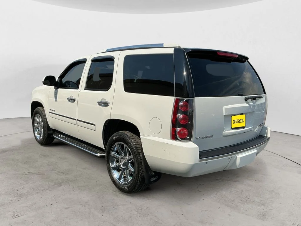 Used 2013 White GMC Denali image 7