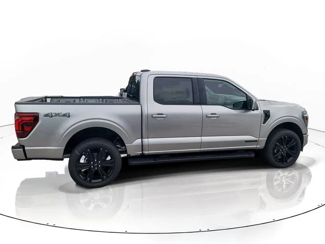 New 2026 Silver Metallic Ford Lariat image 4