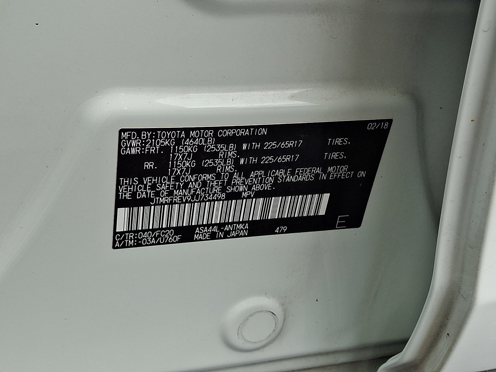 Used 2018 Super White Toyota XLE image 28