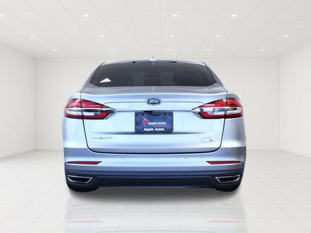 Certified Used 2020 Silver Ford SE image 5