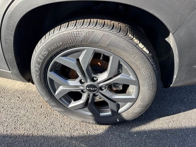 Used 2025 Gray Kia LX image 5