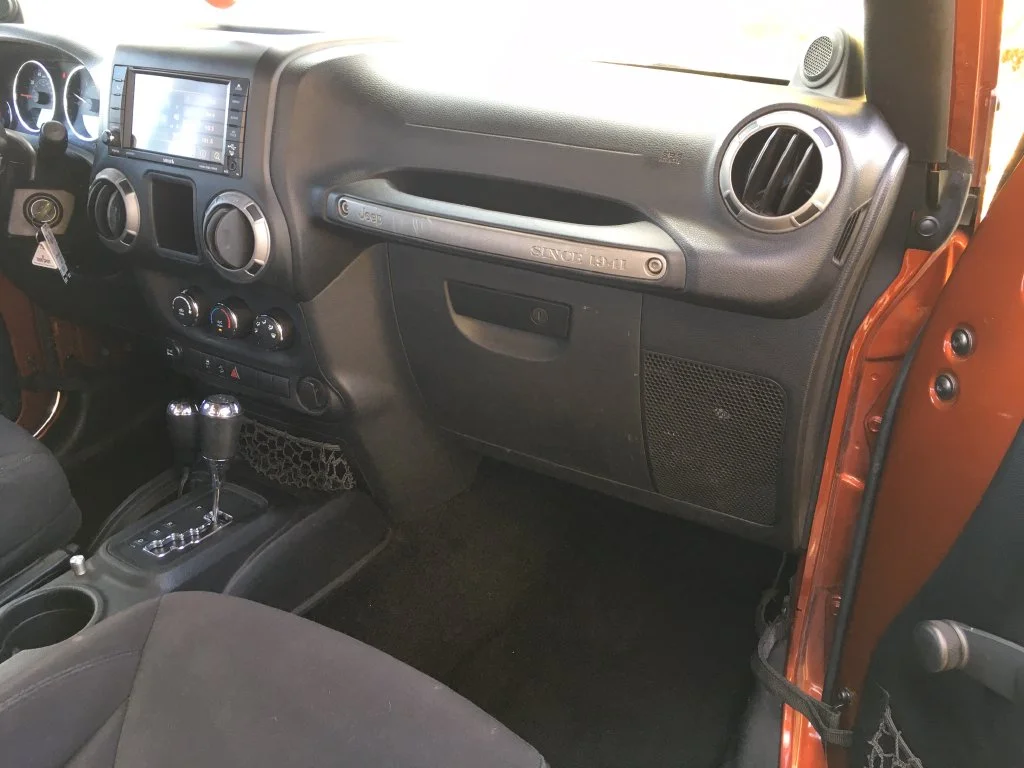 Used 2014 Orange Jeep Sport image 29