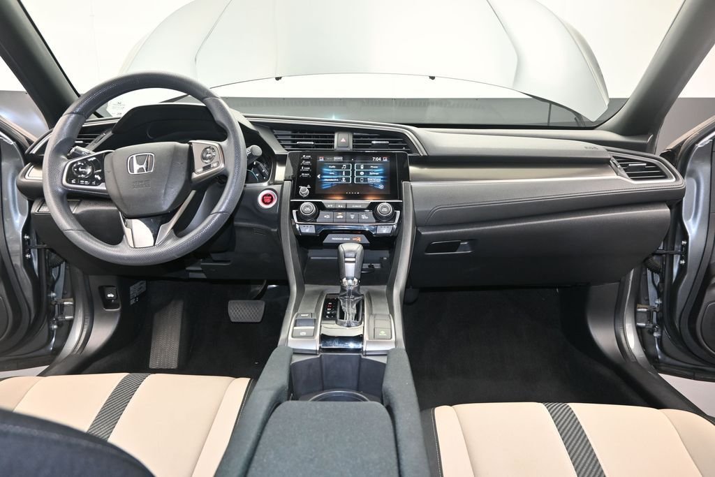 Used 2019  Honda EX image 25