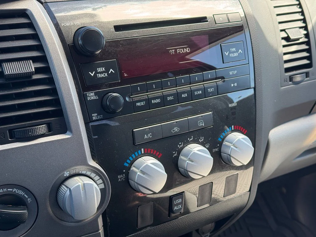 Used 2011 Silver Toyota Grade image 25